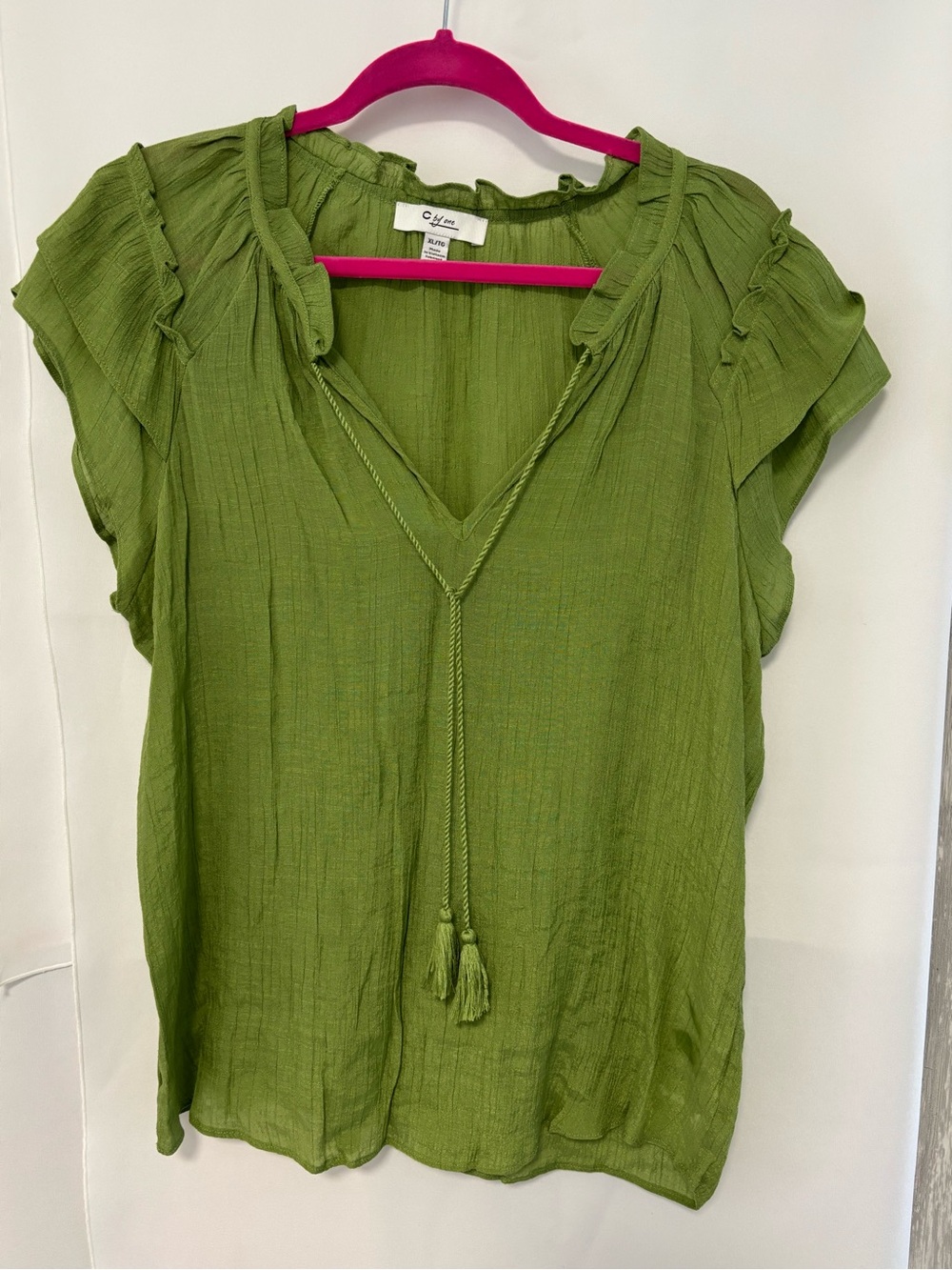 Summer Blouse with Ruffle Detail - Size XL